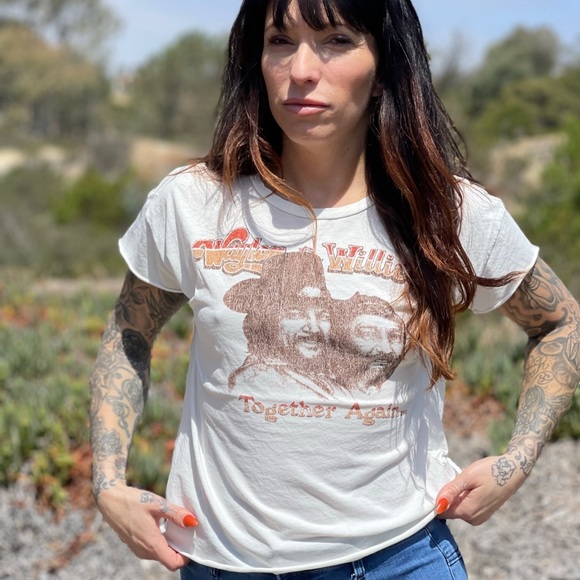 Waylon and Willie Midnight Rider crop tee - Picture 3 of 7